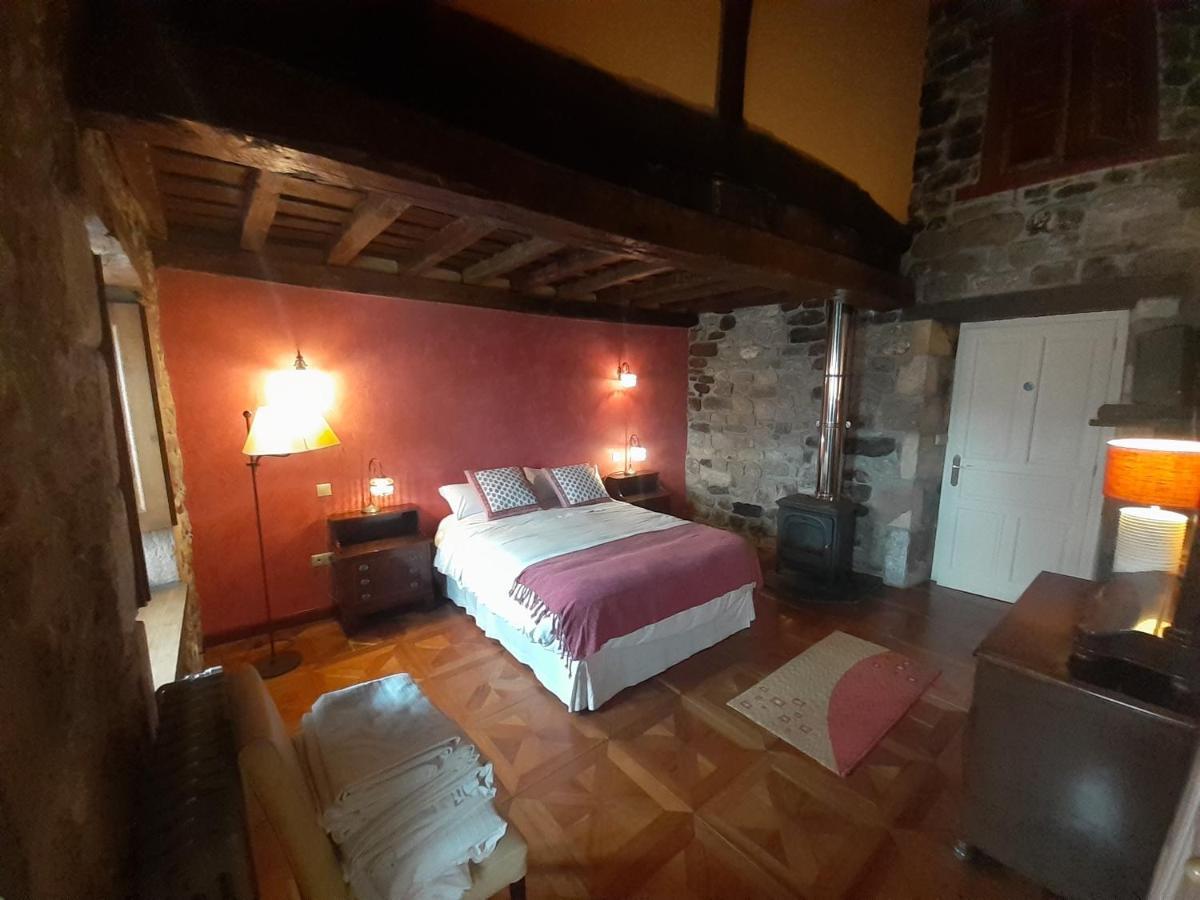 Villa La Casona De Barrio à Barrio  Extérieur photo