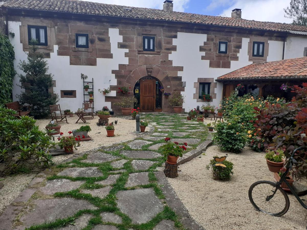 Villa La Casona De Barrio à Barrio  Extérieur photo
